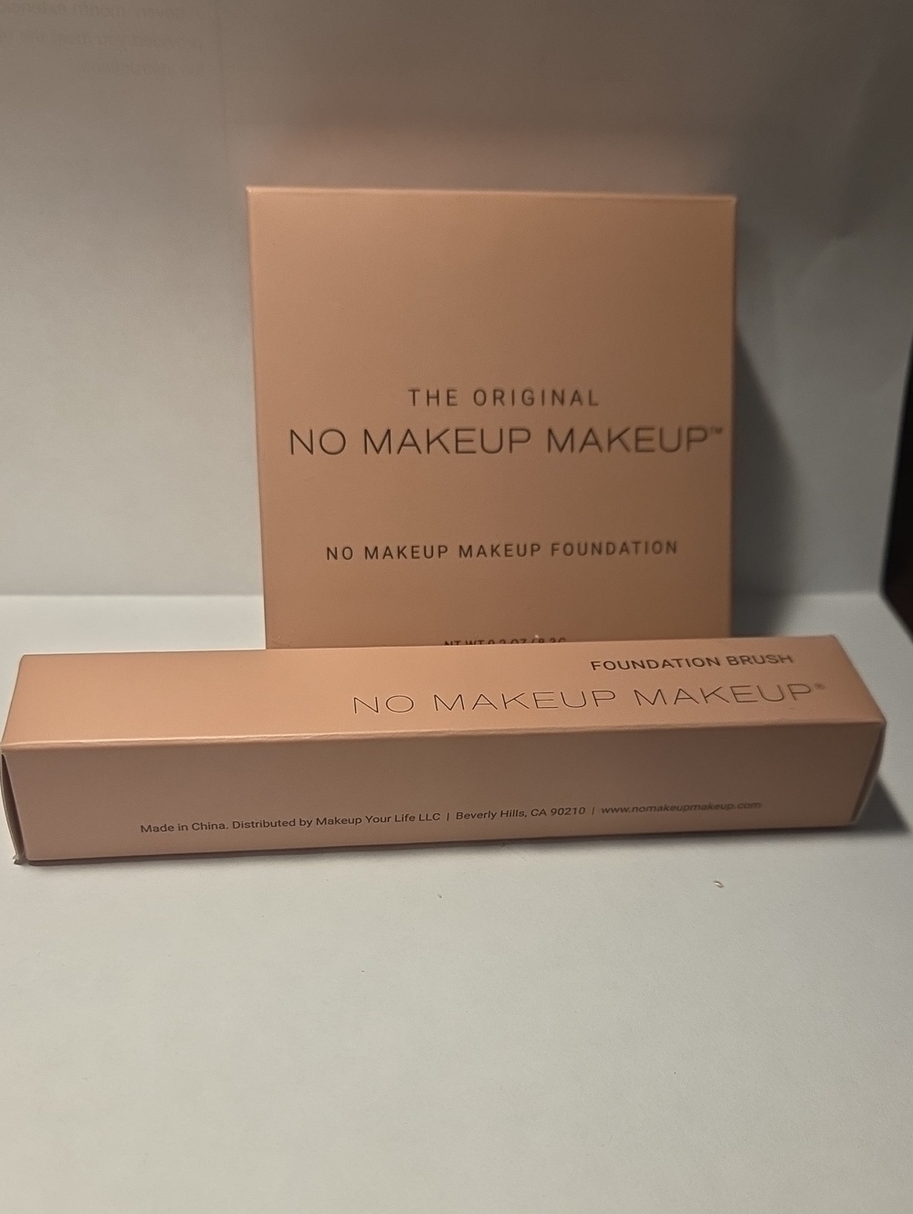 No Makeup Makeup Foundatiin & Brush